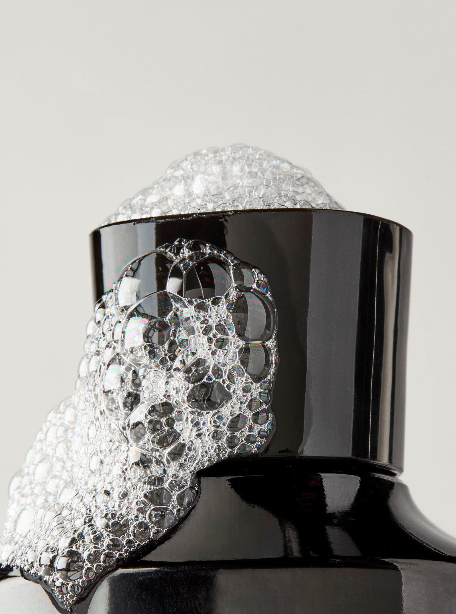 Noir 3-in-1 Hair, Face & Body Wash - Image 5