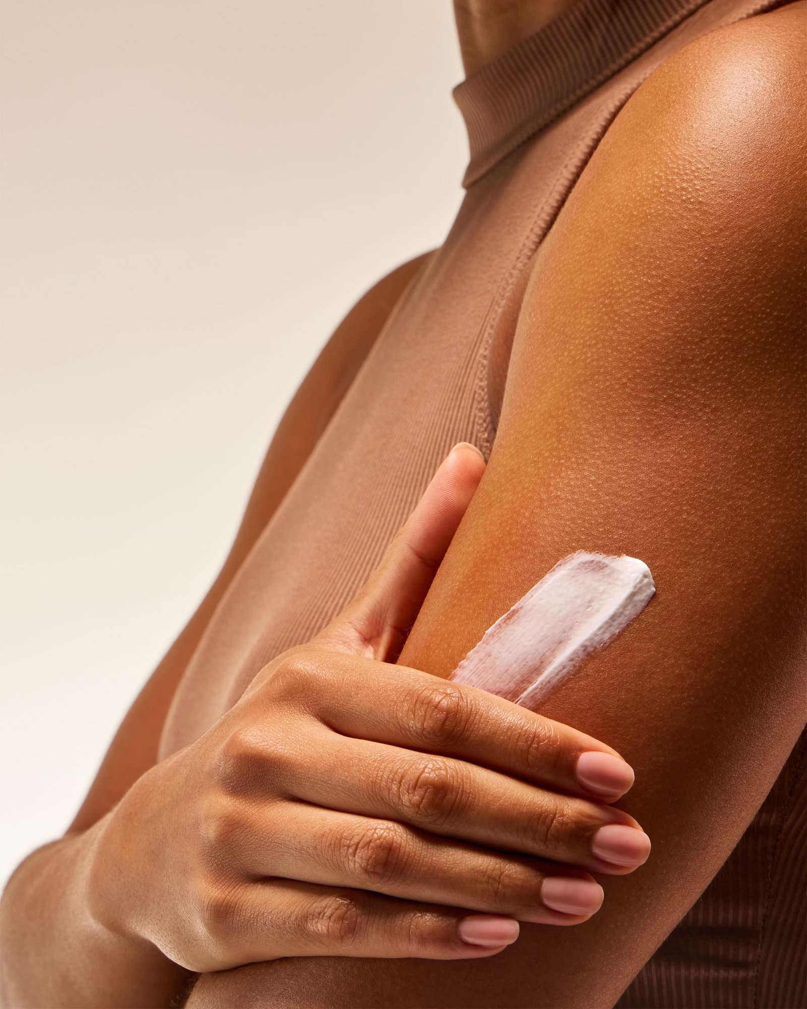 Gingham Travel Size Ultimate Hydration Body Cream - Image 5